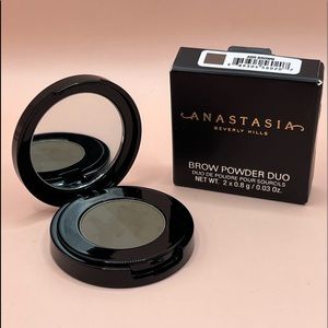 Anastasia Beverly Hills Brow Powder